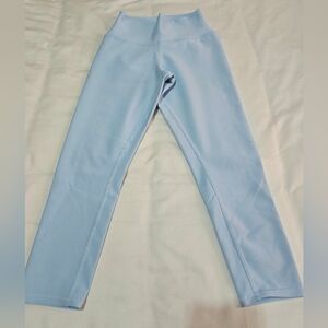 Alo Yoga Airlift High Waist Capri Leggings